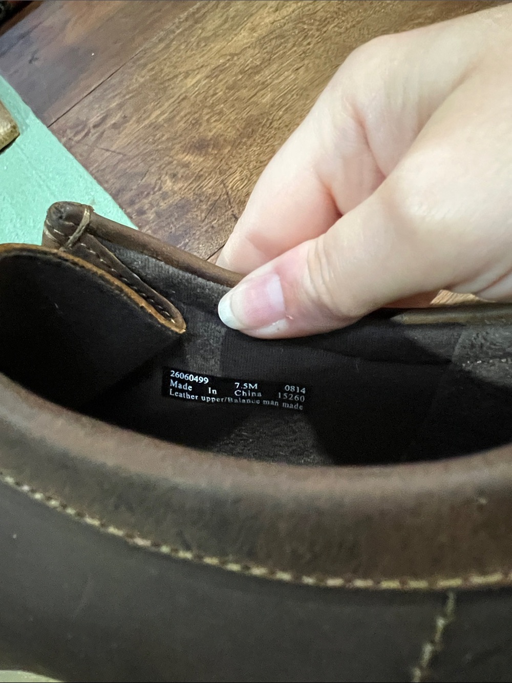 Clarks Leather Low Top Wallabees - Picture 6 of 8